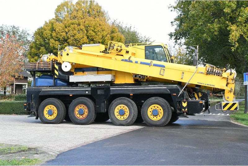 Demag AC60 CITY CLASS! Double cab!!8X8!! - Autokranas: foto 3 Demag AC60 CITY CLASS! Double cab!!8X8!! - Autokranas: foto 3