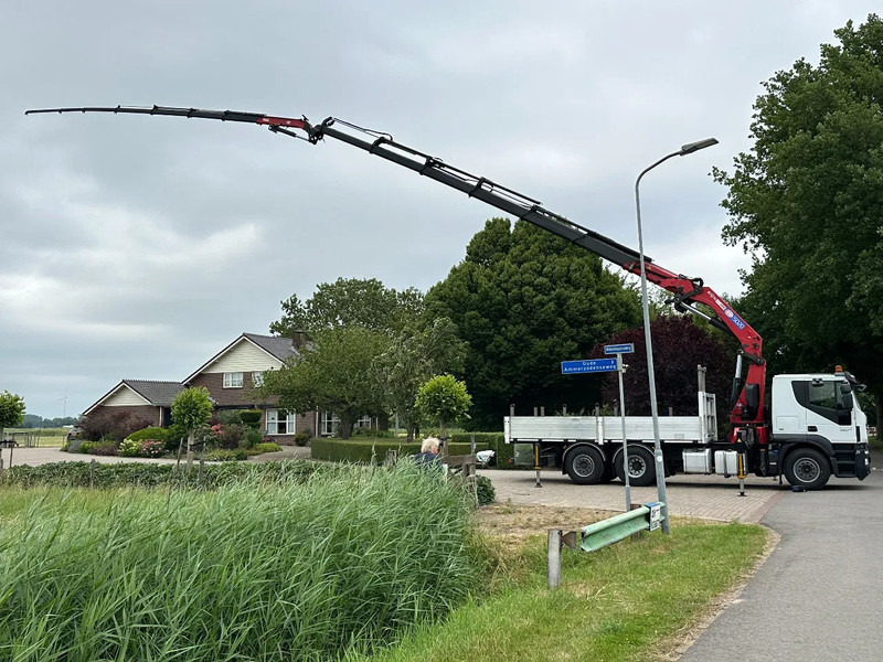 Iveco Stralis 420 2015!!TRUCK HMF50TM/FLY-JIB! WINCH/LIER!ROOF/DACH!!MANUTENTION!! - Sunkvežimis su kranu: foto 5 Iveco Stralis 420 2015!!TRUCK HMF50TM/FLY-JIB! WINCH/LIER!ROOF/DACH!!MANUTENTION!! - Sunkvežimis su kranu: foto 5
