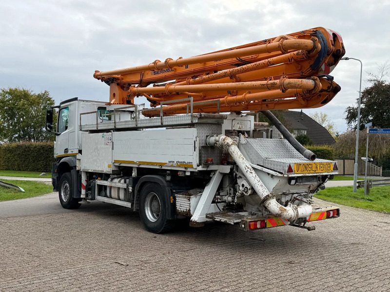 Mercedes-Benz Arocs 2236 PUMI/BETONPOMP!!BETONPUMPE 2017!!SERMAC 4Z27!! only 862 hours!! - Betono siurblys: foto 5 Mercedes-Benz Arocs 2236 PUMI/BETONPOMP!!BETONPUMPE 2017!!SERMAC 4Z27!! only 862 hours!! - Betono siurblys: foto 5