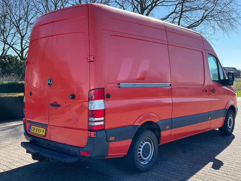 Mercedes-Benz Sprinter 211 211 CDI L2H2 366 DC - Mažas furgonas: foto 3 Mercedes-Benz Sprinter 211 211 CDI L2H2 366 DC - Mažas furgonas: foto 3