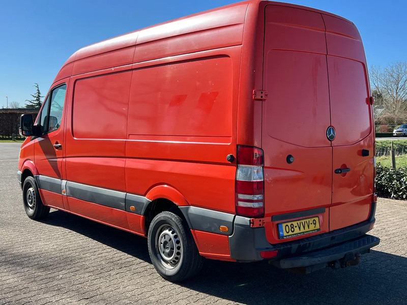 Mercedes-Benz Sprinter 211 211 CDI L2H2 366 DC - Mažas furgonas: foto 2 Mercedes-Benz Sprinter 211 211 CDI L2H2 366 DC - Mažas furgonas: foto 2