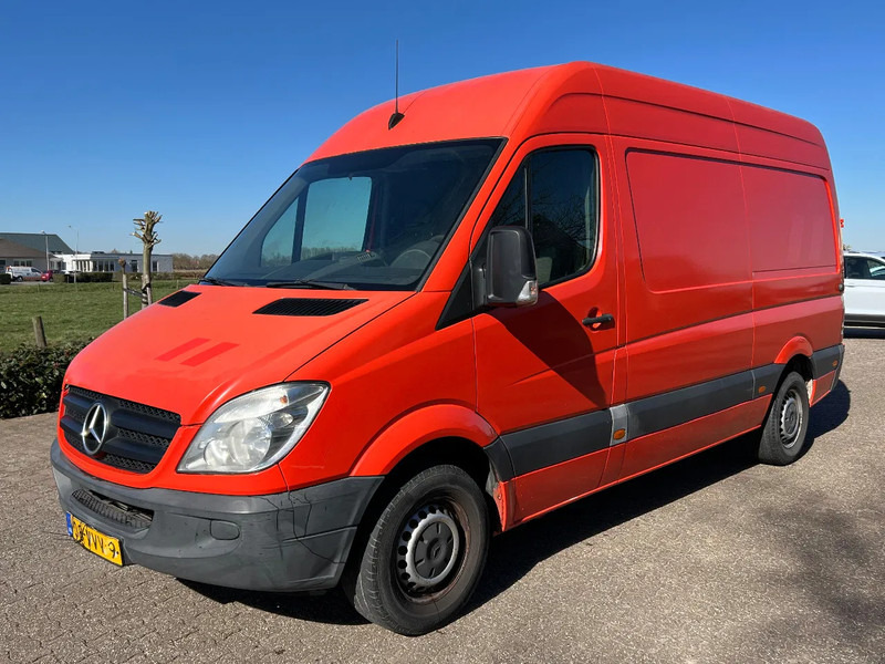 Mercedes-Benz Sprinter 211 211 CDI L2H2 366 DC - Mažas furgonas: foto 1 Mercedes-Benz Sprinter 211 211 CDI L2H2 366 DC - Mažas furgonas: foto 1