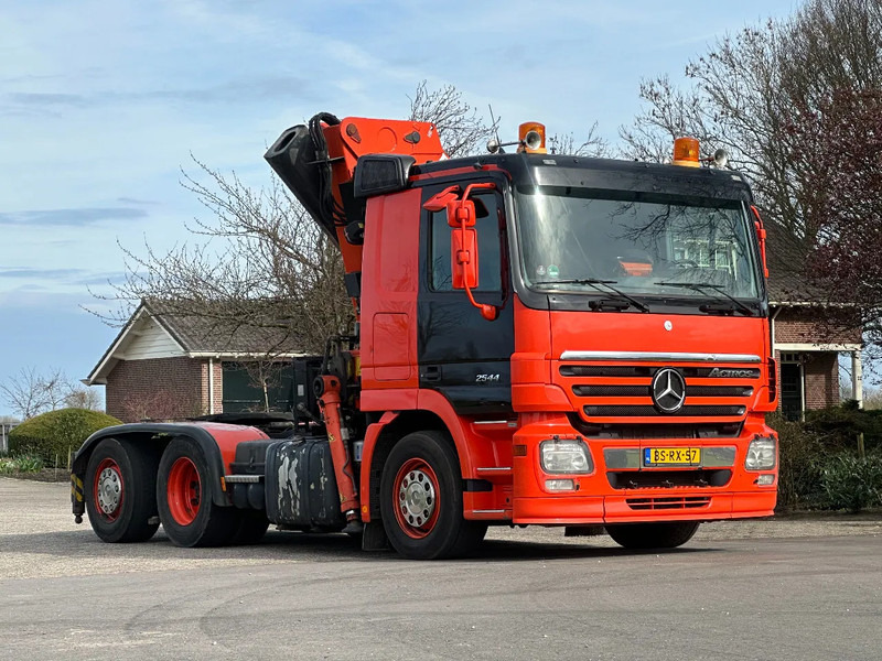 Mercedes-Benz Actros 2544 6X2!! PESCI - Vilkikas: foto 2 Mercedes-Benz Actros 2544 6X2!! PESCI - Vilkikas: foto 2