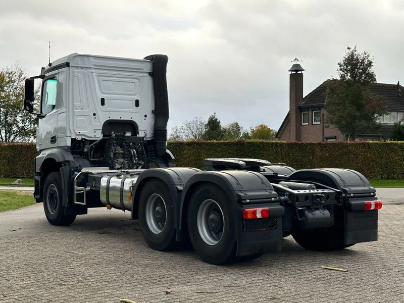 Mercedes-Benz Arocs 3351 6x4 LS!! TRK 180ton!!UNUSED!!TURBO RETARDER!!BELGIUM TRUCK!! - Vilkikas: foto 5 Mercedes-Benz Arocs 3351 6x4 LS!! TRK 180ton!!UNUSED!!TURBO RETARDER!!BELGIUM TRUCK!! - Vilkikas: foto 5