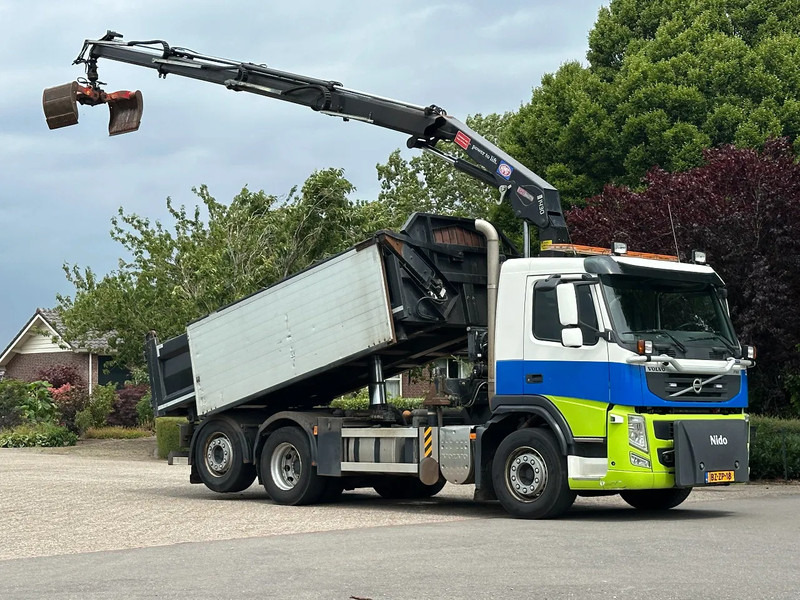 Volvo FM 330 186dkm! !!6X2!!Kraan/KIPPER!!RADIO REMOTE! EX-GEMEENTE/KOMMUNAL! - Savivartis sunkvežimis, Sunkvežimis su kranu: foto 1 Volvo FM 330 186dkm! !!6X2!!Kraan/KIPPER!!RADIO REMOTE! EX-GEMEENTE/KOMMUNAL! - Savivartis sunkvežimis, Sunkvežimis su kranu: foto 1