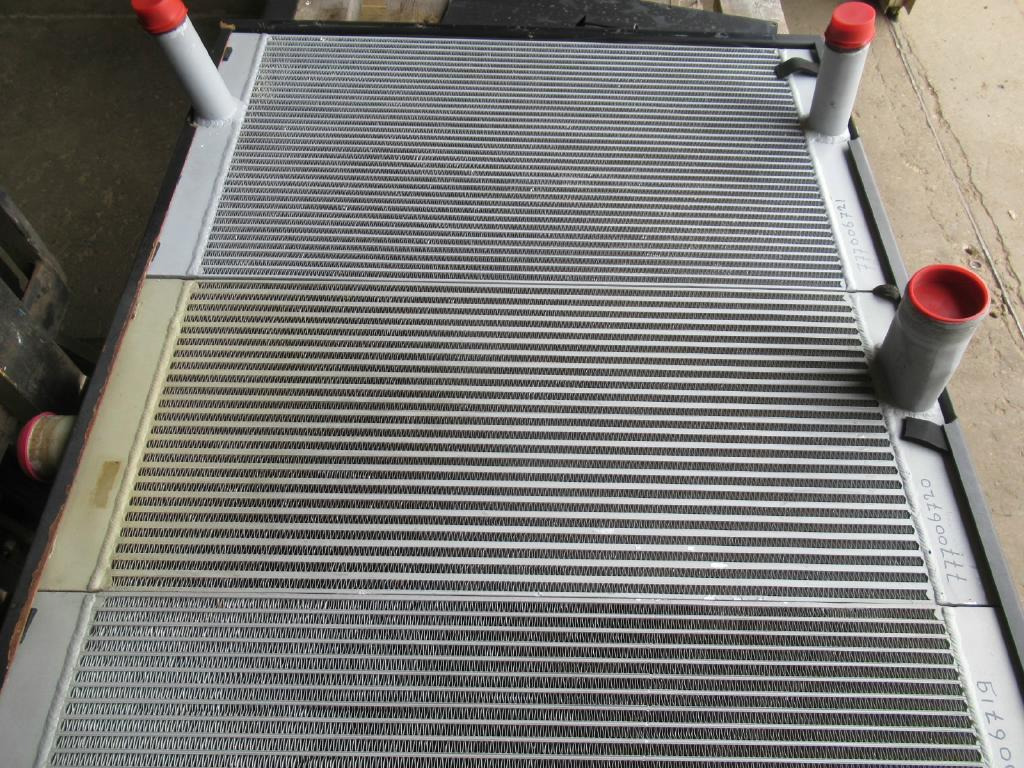 Bomag BC572RB - - Tarpinis aušintuvas - Statybinė technika: foto 2 Bomag BC572RB - - Tarpinis aušintuvas - Statybinė technika: foto 2