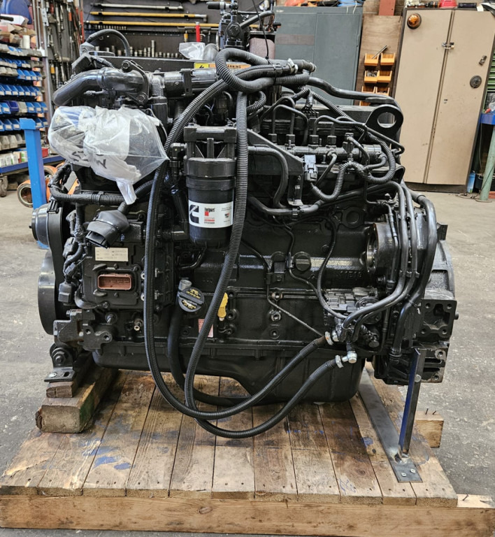 Cummins QSB6.7 - 5317106 - Variklis - Statybinė technika: foto 1 Cummins QSB6.7 - 5317106 - Variklis - Statybinė technika: foto 1