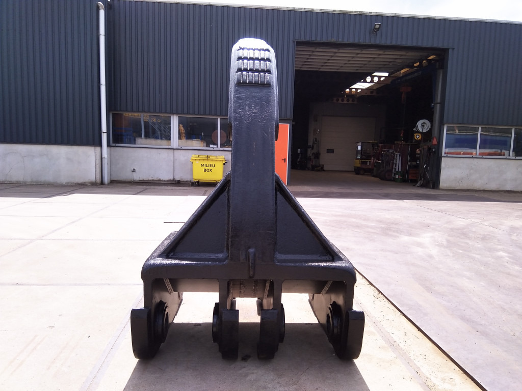 Hitachi EX1900 - - - Purentuvas - Statybinė technika: foto 4 Hitachi EX1900 - - - Purentuvas - Statybinė technika: foto 4