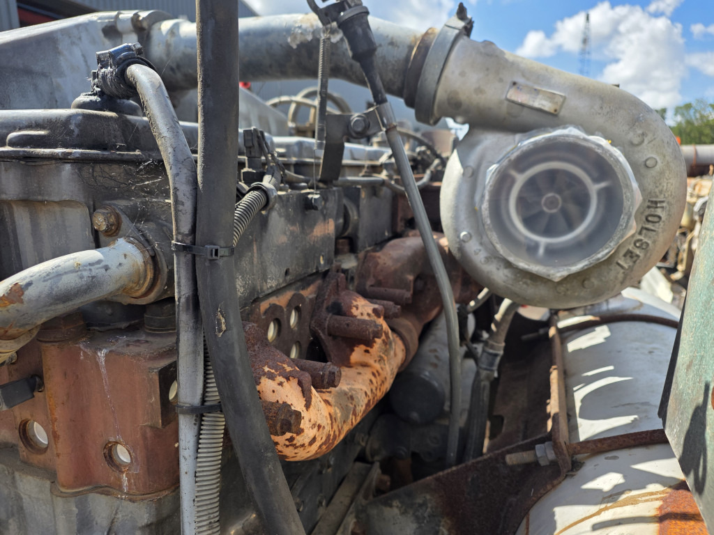 Hitachi N14C - 4337913 - Variklis - Statybinė technika: foto 1 Hitachi N14C - 4337913 - Variklis - Statybinė technika: foto 1