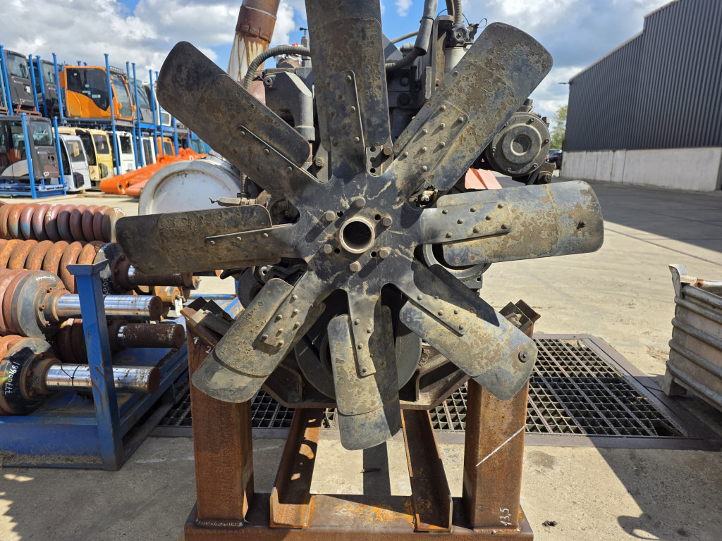 Hitachi N14C - Variklis - Statybinė technika: foto 4 Hitachi N14C - Variklis - Statybinė technika: foto 4