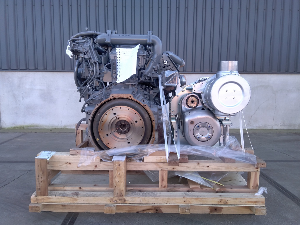 Isuzu 6UZ1XBSS-01 - KTH16132 - Variklis - Statybinė technika: foto 2 Isuzu 6UZ1XBSS-01 - KTH16132 - Variklis - Statybinė technika: foto 2