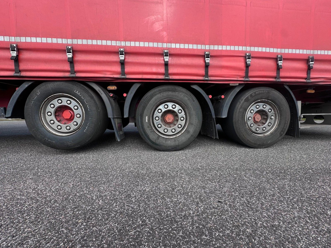 Tentinė puspriekabė Schwarzmüller S1: foto 6