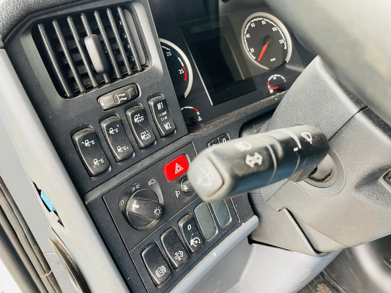 Vilkikas Scania R410 euro6 tractor unit: foto 11