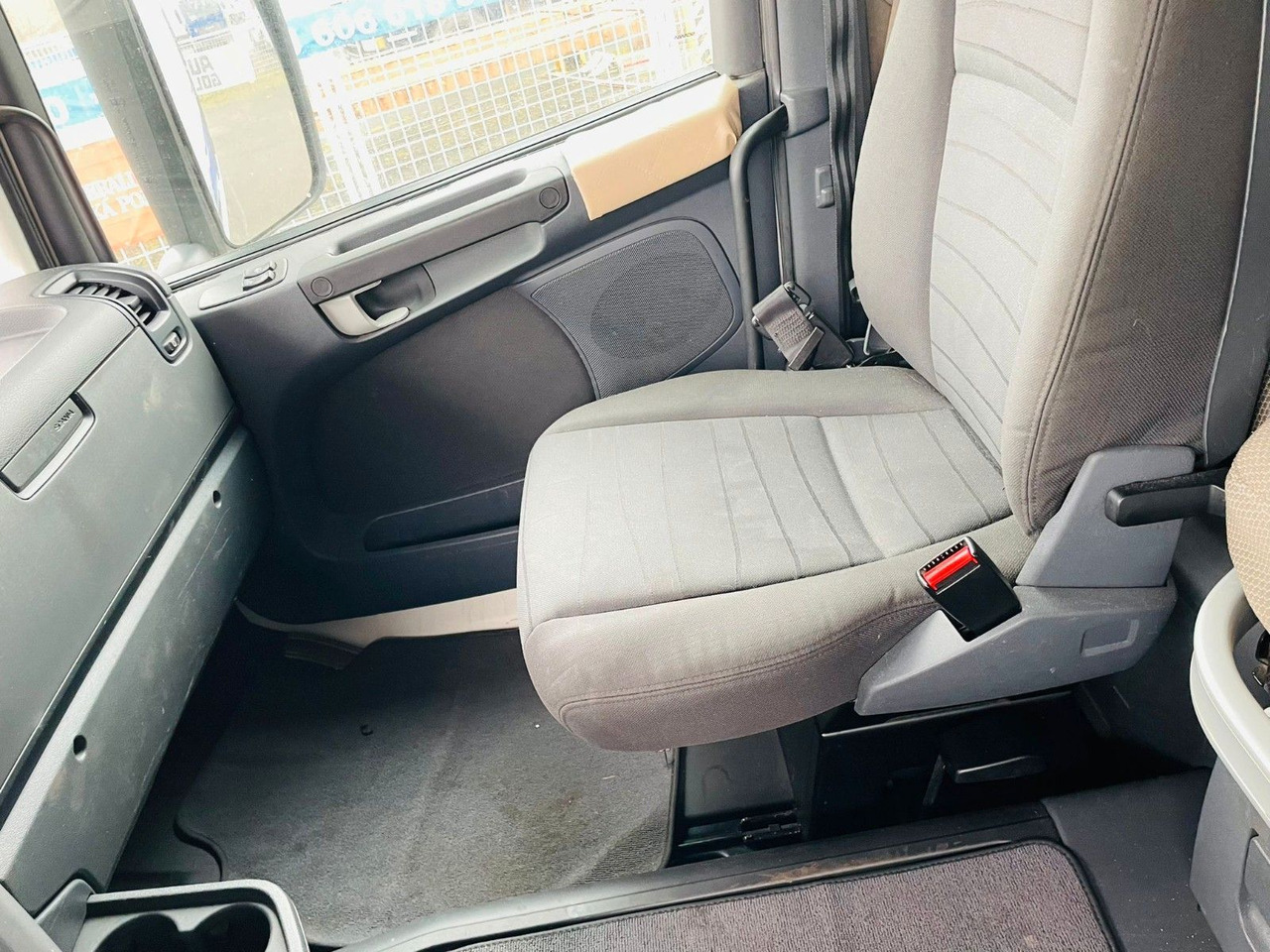 Vilkikas Scania R410 euro6 tractor unit: foto 13