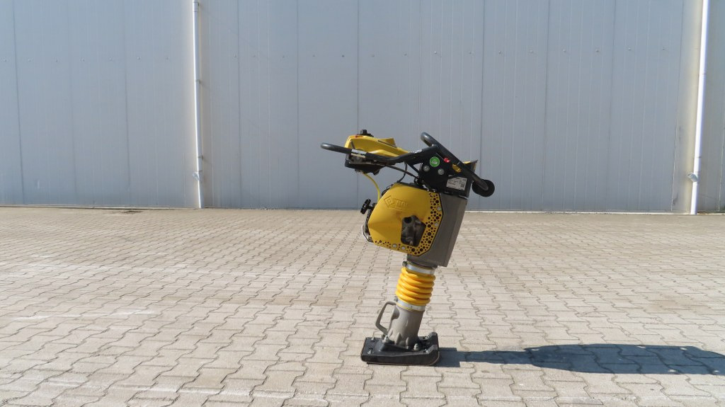 Bomag BT60 - Plūktuvas: foto 1 Bomag BT60 - Plūktuvas: foto 1