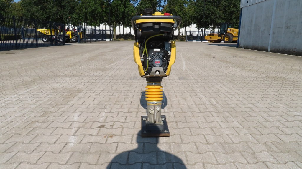 Bomag BT60 - Plūktuvas: foto 3 Bomag BT60 - Plūktuvas: foto 3