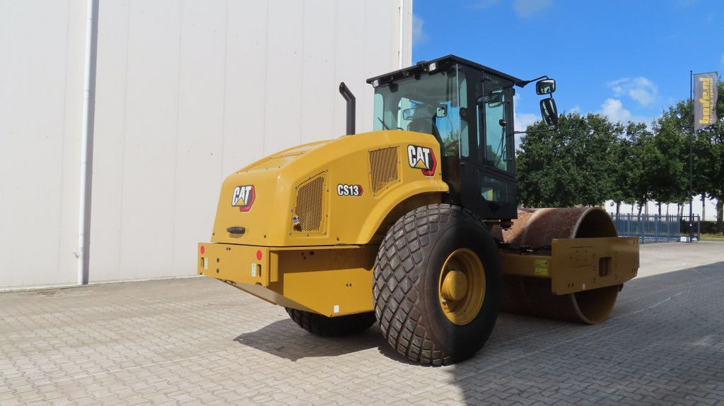 Caterpillar CS13 - Kompaktorius: foto 2 Caterpillar CS13 - Kompaktorius: foto 2