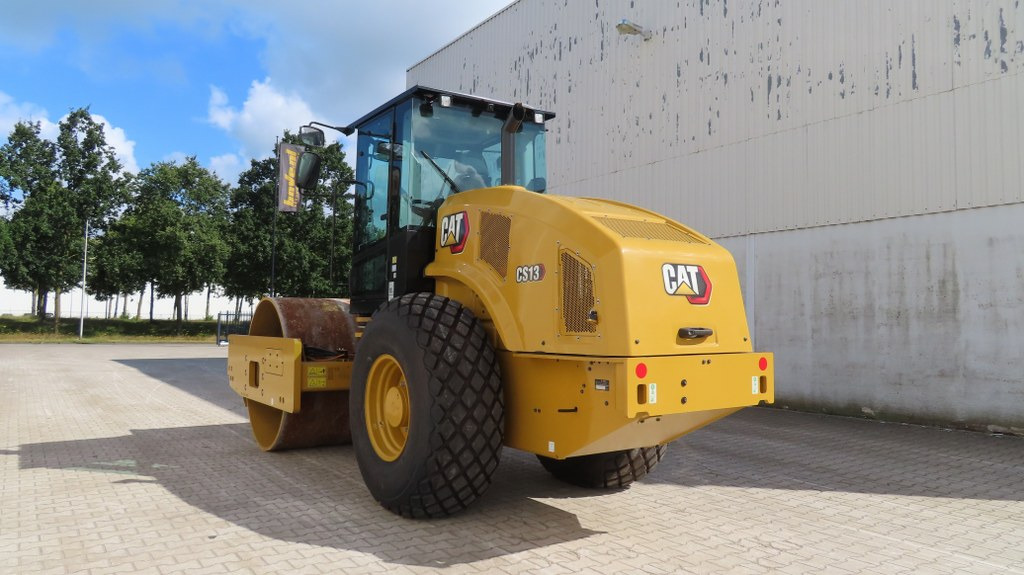 Caterpillar CS66B - Kompaktorius: foto 4 Caterpillar CS66B - Kompaktorius: foto 4