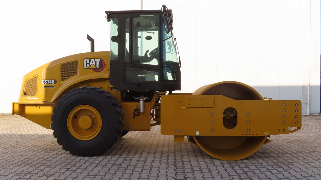 Caterpillar CS74B - Kompaktorius: foto 1 Caterpillar CS74B - Kompaktorius: foto 1