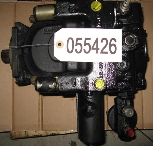 Mertlo Nr. 055426 Hydrostatpumpe Sauer-Danfoss Model: 520971 Model code: 90R075F - Hidraulinis siurblys - Teleskopinis krautuvas: foto 1 Mertlo Nr. 055426 Hydrostatpumpe Sauer-Danfoss Model: 520971 Model code: 90R075F - Hidraulinis siurblys - Teleskopinis krautuvas: foto 1