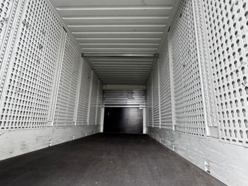 Krone Heck hohe Portaltüren - Kėbulas - furgonas: foto 5 Krone Heck hohe Portaltüren - Kėbulas - furgonas: foto 5