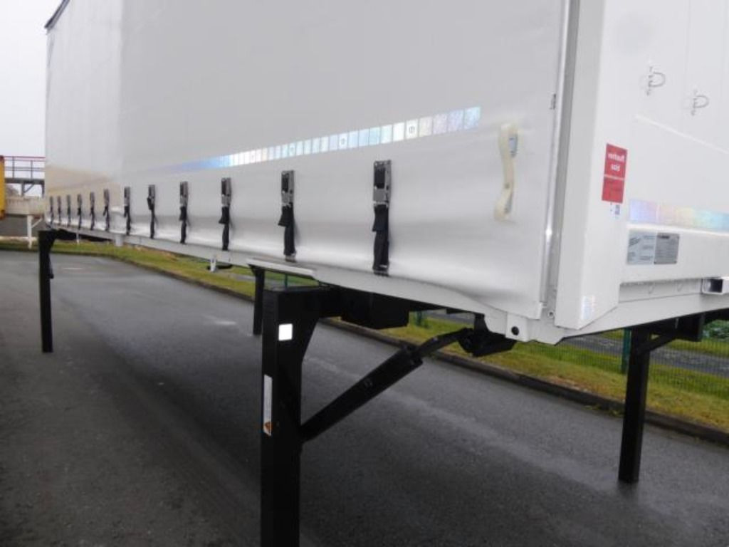 Krone Heck mit Portaltüren - Tentinis kėbulas: foto 2 Krone Heck mit Portaltüren - Tentinis kėbulas: foto 2