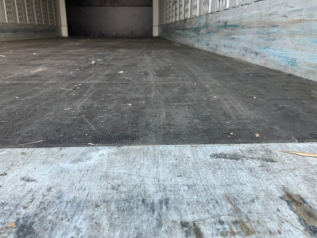 Kėbulas - furgonas Krone Wechselbrücke Koffer: foto 10 Kėbulas - furgonas Krone Wechselbrücke Koffer: foto 10