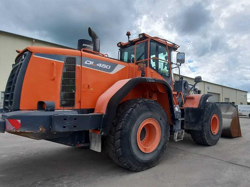 Doosan 450 - Ratinis krautuvas: foto 2 Doosan 450 - Ratinis krautuvas: foto 2