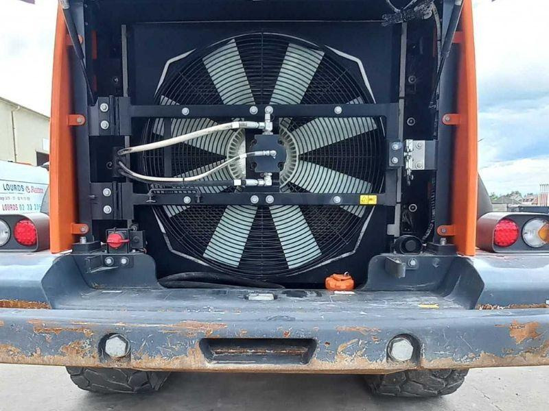 Doosan 450 - Ratinis krautuvas: foto 3 Doosan 450 - Ratinis krautuvas: foto 3