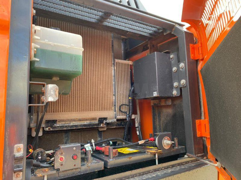 Doosan DX300LC - Vikšrinis ekskavatorius: foto 4 Doosan DX300LC - Vikšrinis ekskavatorius: foto 4