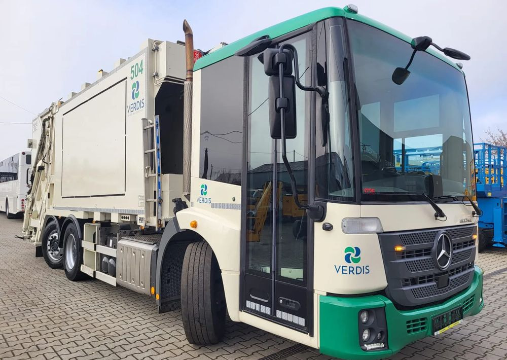 Mercedes-Benz Econic 2630 dwukomorowa - Šiukšliavežis: foto 2 Mercedes-Benz Econic 2630 dwukomorowa - Šiukšliavežis: foto 2