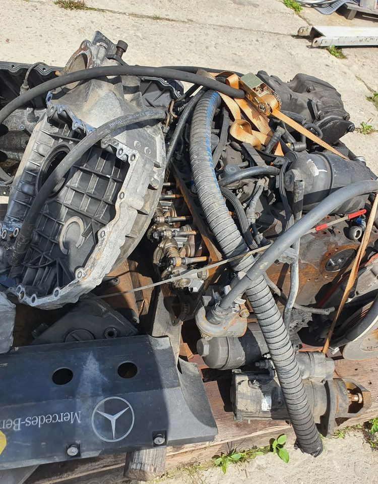 Silnik mercedesbenz 4 cylindrowy diesel - Variklis - Sunkvežimis: foto 4 Silnik mercedesbenz 4 cylindrowy diesel - Variklis - Sunkvežimis: foto 4