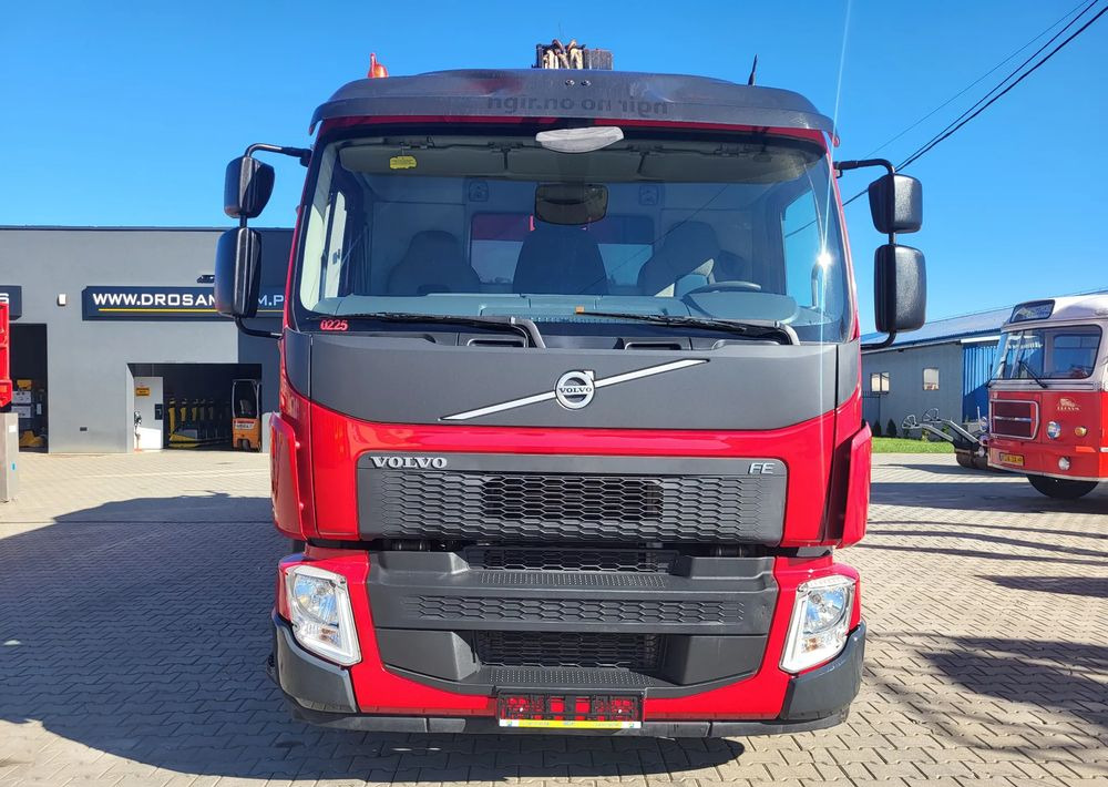 Volvo FE 280 4x2 śmieciarka EURO VI - Šiukšliavežis: foto 3 Volvo FE 280 4x2 śmieciarka EURO VI - Šiukšliavežis: foto 3