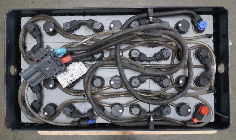 AIM 24 Volt 4 PzS 500 Ah - Akumuliatorius - Krovimo technika: foto 3 AIM 24 Volt 4 PzS 500 Ah - Akumuliatorius - Krovimo technika: foto 3