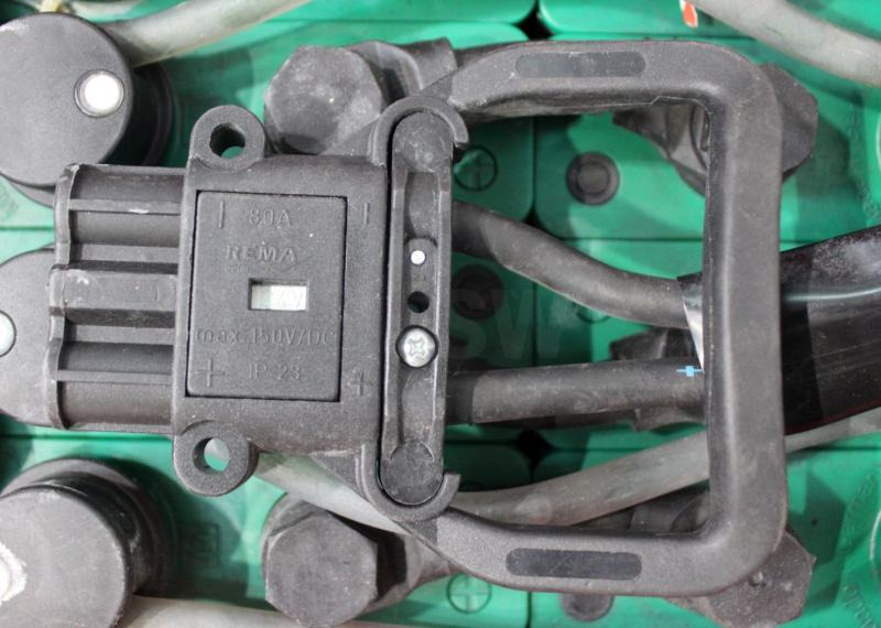 GRUMA 24 Volt 2 PzS 230 Ah - Akumuliatorius: foto 2 GRUMA 24 Volt 2 PzS 230 Ah - Akumuliatorius: foto 2