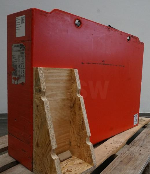 GRUMA 24 Volt 3 PzS 375 Ah - Akumuliatorius - Krovimo technika: foto 1 GRUMA 24 Volt 3 PzS 375 Ah - Akumuliatorius - Krovimo technika: foto 1