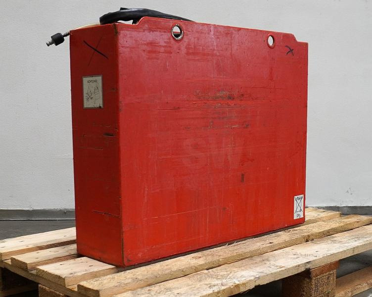 GRUMA 24 Volt 3 PzS 375 Ah - Akumuliatorius - Krovimo technika: foto 2 GRUMA 24 Volt 3 PzS 375 Ah - Akumuliatorius - Krovimo technika: foto 2