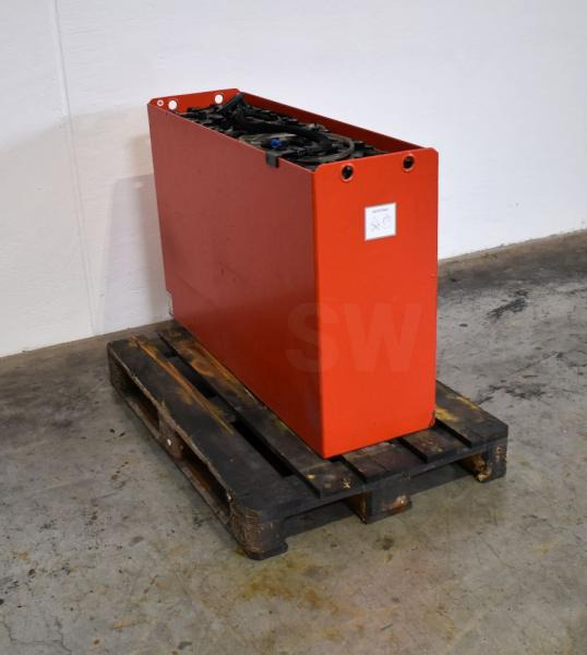 GRUMA 48 Volt 4 PzS 620 Ah - Akumuliatorius - Krovimo technika: foto 2 GRUMA 48 Volt 4 PzS 620 Ah - Akumuliatorius - Krovimo technika: foto 2