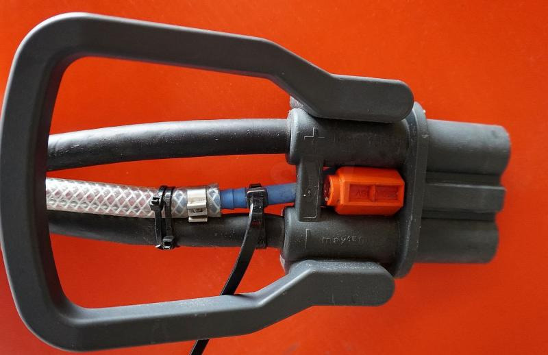 GRUMA 48 Volt 5 PzS 700 Ah - Akumuliatorius - Krovimo technika: foto 4 GRUMA 48 Volt 5 PzS 700 Ah - Akumuliatorius - Krovimo technika: foto 4