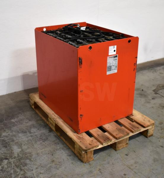 GRUMA 48 Volt 5 PzS 775 Ah - Akumuliatorius - Krovimo technika: foto 1 GRUMA 48 Volt 5 PzS 775 Ah - Akumuliatorius - Krovimo technika: foto 1