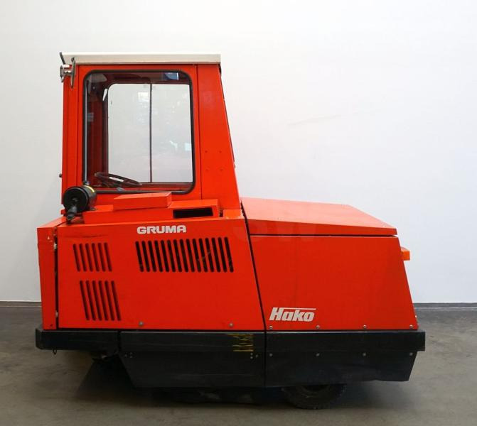 HAKO Jonas 1500 - Grindų šlavimo mašina: foto 4 HAKO Jonas 1500 - Grindų šlavimo mašina: foto 4