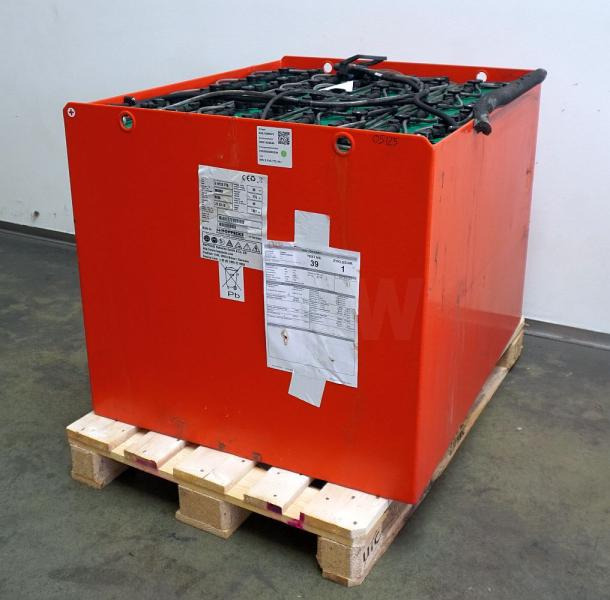 HOPPECKE 80 Volt 5 PzS 775 Ah - Akumuliatorius: foto 1 HOPPECKE 80 Volt 5 PzS 775 Ah - Akumuliatorius: foto 1