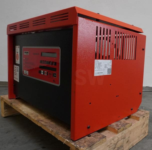 INDUSTRIE AUTOMATION intronic B EU E 24V/50A - Akumuliatorius: foto 1 INDUSTRIE AUTOMATION intronic B EU E 24V/50A - Akumuliatorius: foto 1