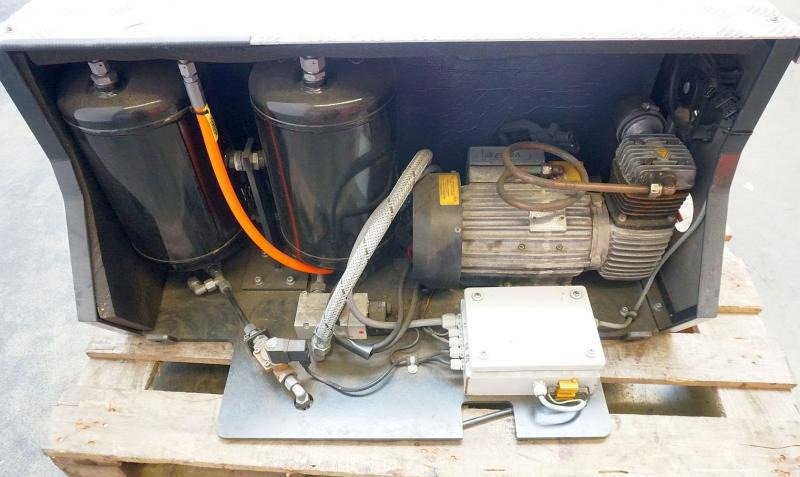 LINDE Kompressor für Druckluftbremsanlage Linde P 80 - Stabdžių dalys - Elektrinis vilkikas: foto 2 LINDE Kompressor für Druckluftbremsanlage Linde P 80 - Stabdžių dalys - Elektrinis vilkikas: foto 2