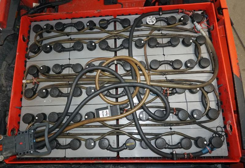 Linde E 16 EVO 386-02 - Elektrinis krautuvas: foto 5 Linde E 16 EVO 386-02 - Elektrinis krautuvas: foto 5