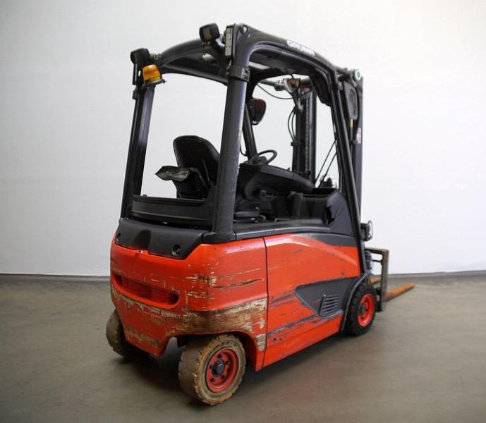 Linde E 16 PH EVO 386-02 - Elektrinis krautuvas: foto 2 Linde E 16 PH EVO 386-02 - Elektrinis krautuvas: foto 2