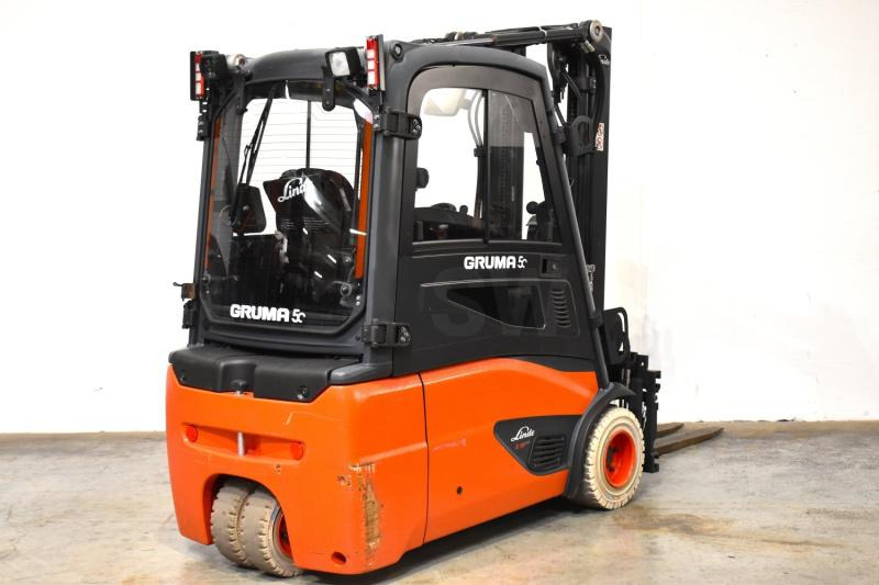 Linde E 18 L EVO 386-02 - Elektrinis krautuvas: foto 2 Linde E 18 L EVO 386-02 - Elektrinis krautuvas: foto 2