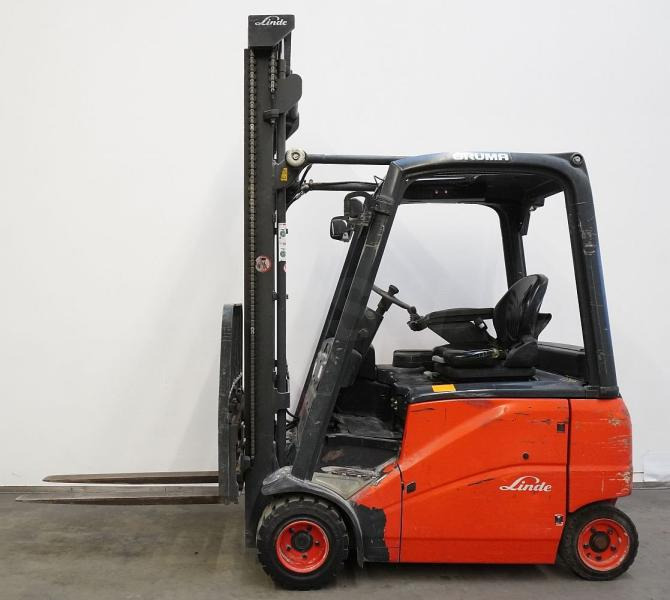 Linde E 18 PH 386 - Elektrinis krautuvas: foto 4 Linde E 18 PH 386 - Elektrinis krautuvas: foto 4