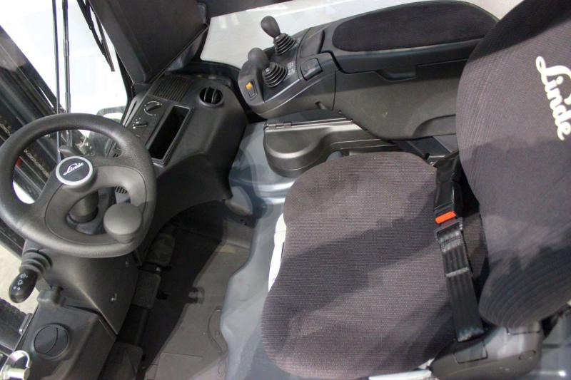 Linde E 20 L EVO 386-02 - Elektrinis krautuvas: foto 4 Linde E 20 L EVO 386-02 - Elektrinis krautuvas: foto 4