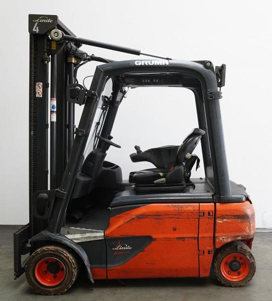 Linde E 20 PL EVO 386-02 - Elektrinis krautuvas: foto 4 Linde E 20 PL EVO 386-02 - Elektrinis krautuvas: foto 4